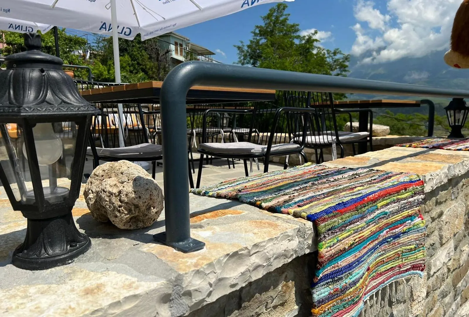 The Stone Sky Hotel Αργυρόκαστρο