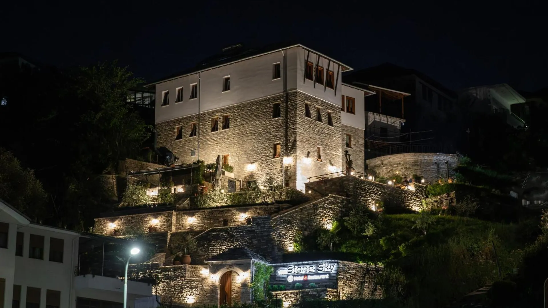 The Stone Sky Hotel Gjirokastër