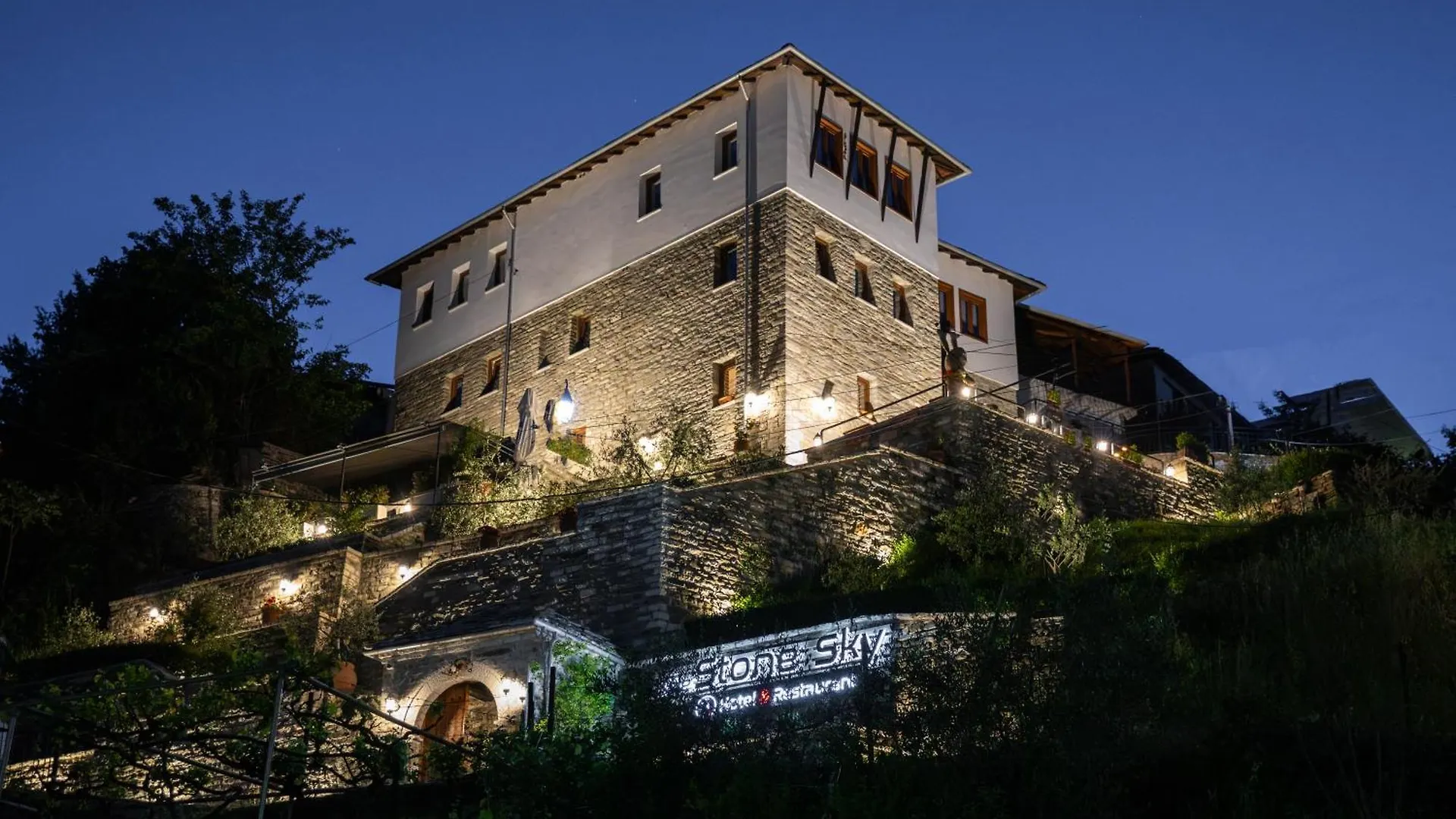 The Stone Sky Hotel Gjirokastër