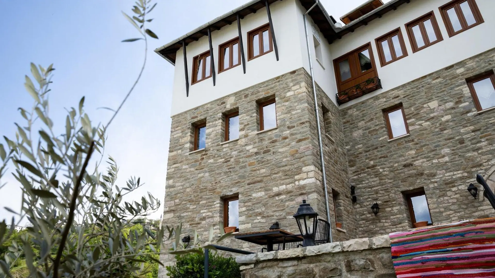The Stone Sky Hotel Gjirokastër