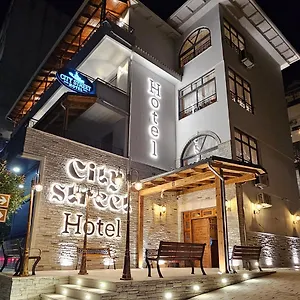 Hotel Street, Gjirokastër