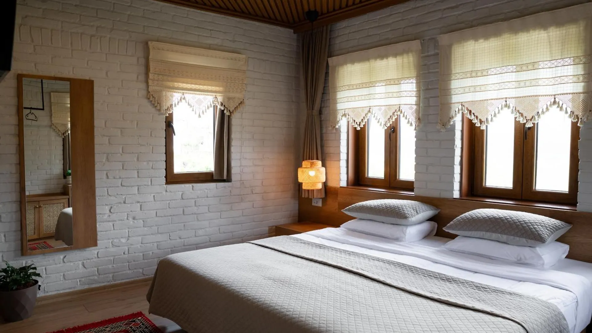 The Stone Sky Hotel Gjirokaster