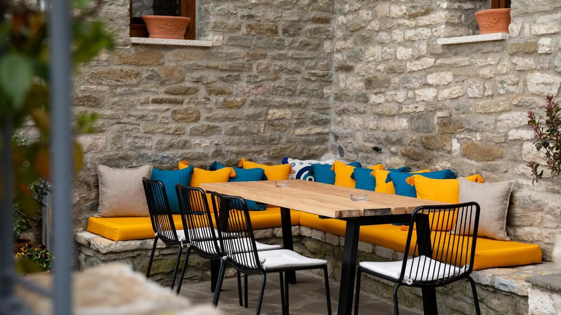 ***  The Stone Sky Hotel Gjirokaster Albania